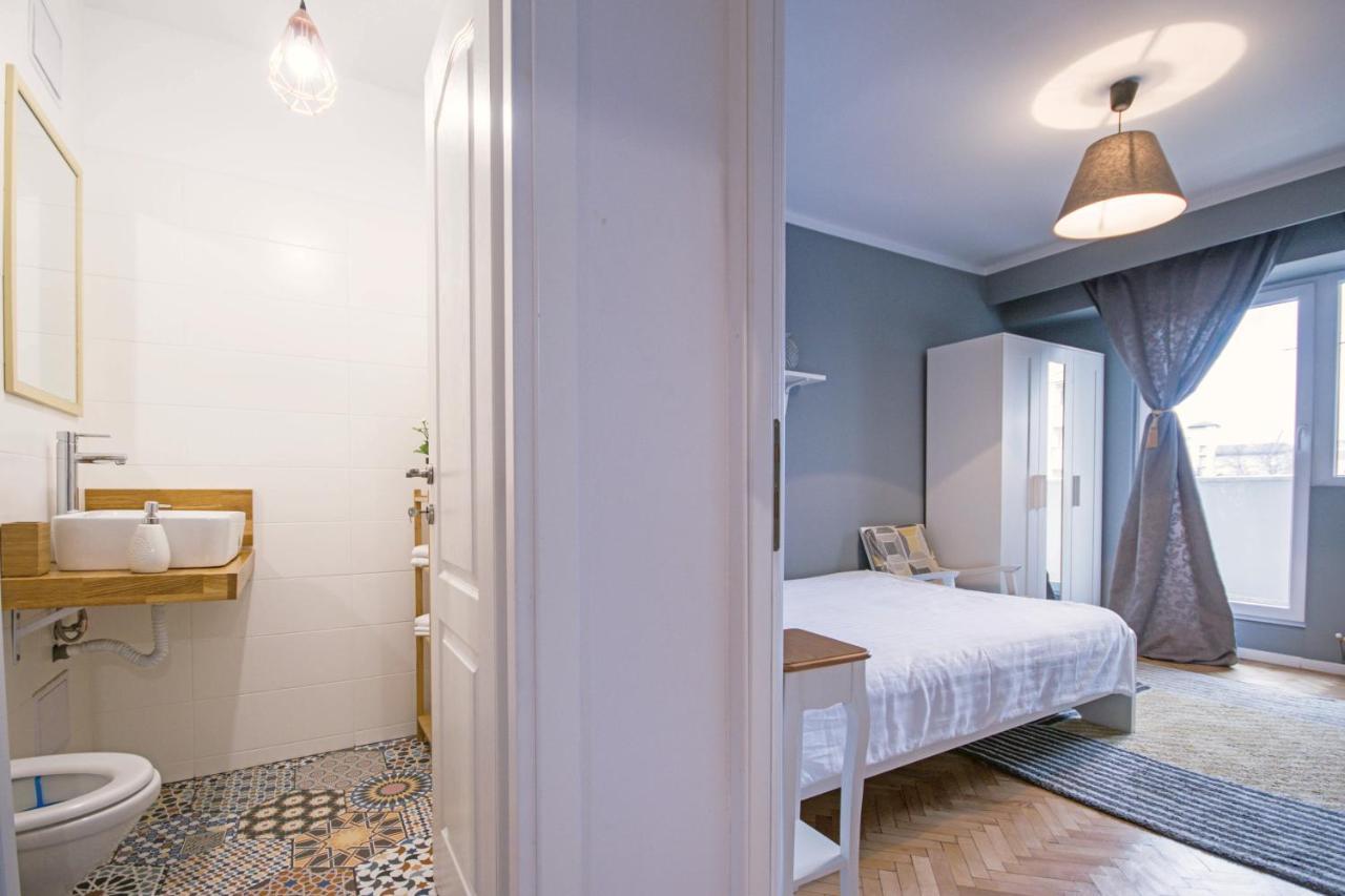 Downtown Wonder Apartament คลูจ-นาโปกา ภายนอก รูปภาพ
