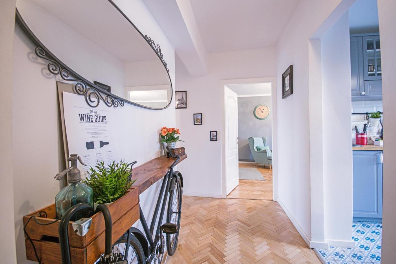 Downtown Wonder Apartament คลูจ-นาโปกา ภายนอก รูปภาพ